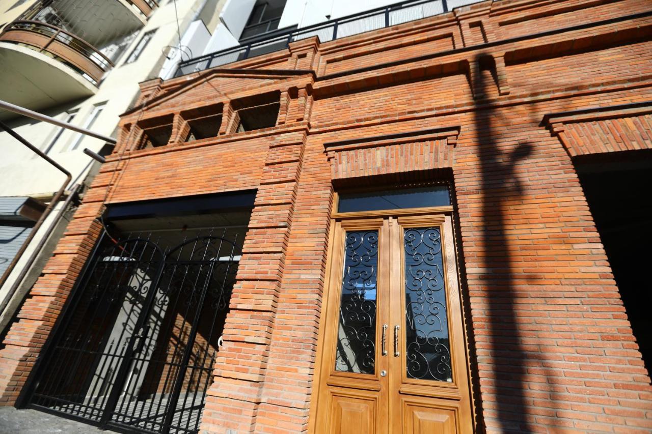 Brick House II Leilighet Tbilisi Eksteriør bilde